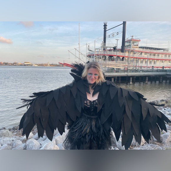 Meet your Posher, Chandler - Picture 2 of 3